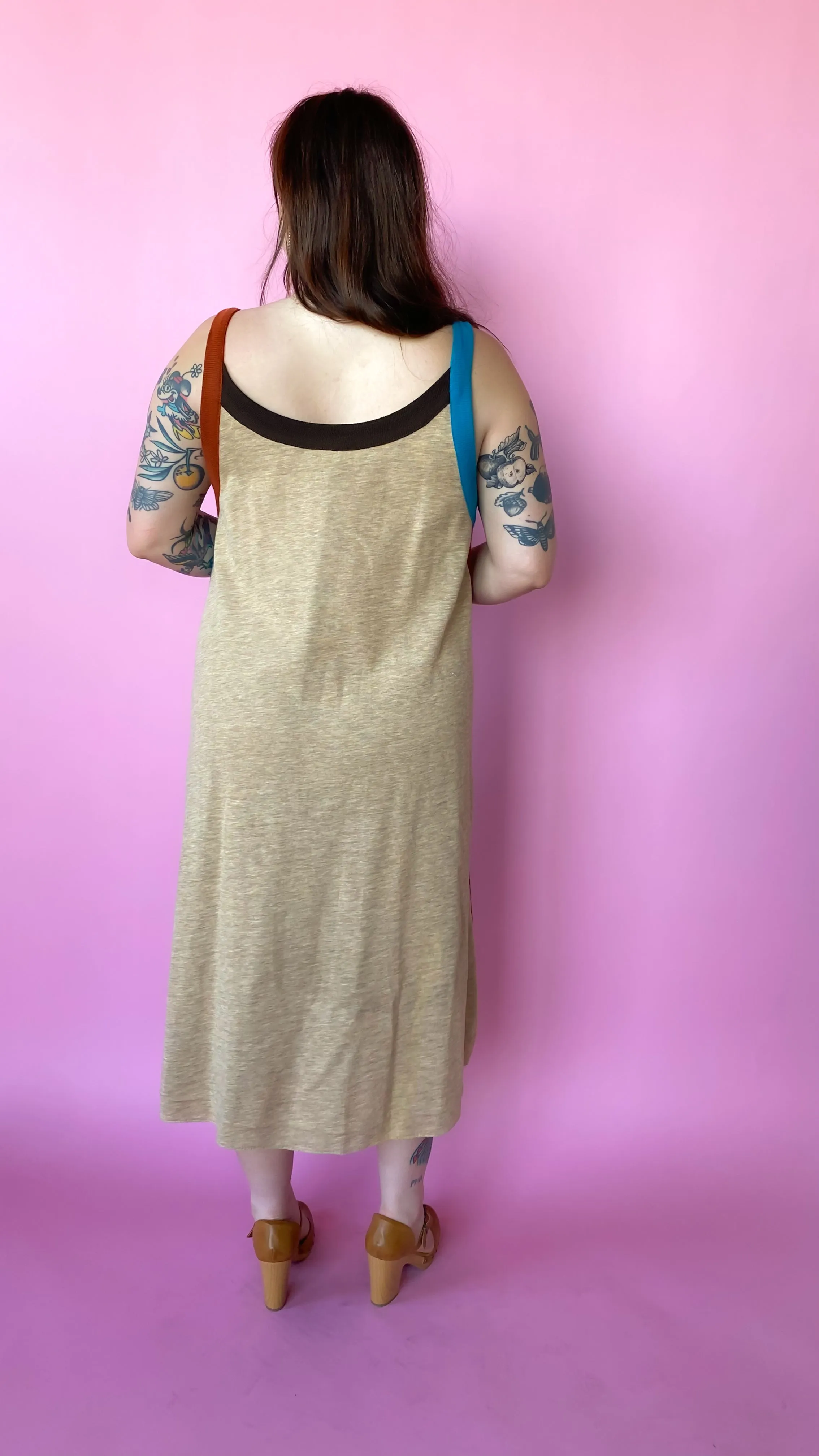 1970s Taupe Knit Colorblock Dress, sz. 2XL/3XL
