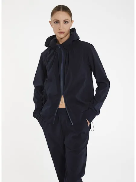 Lis Lareida Athleisure Jacket in Chalk