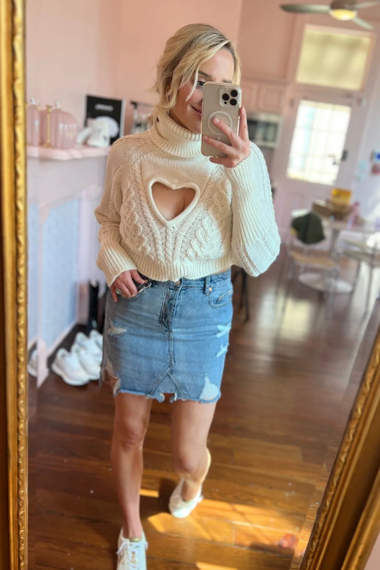 Vera Cropped Cut Out Sweater