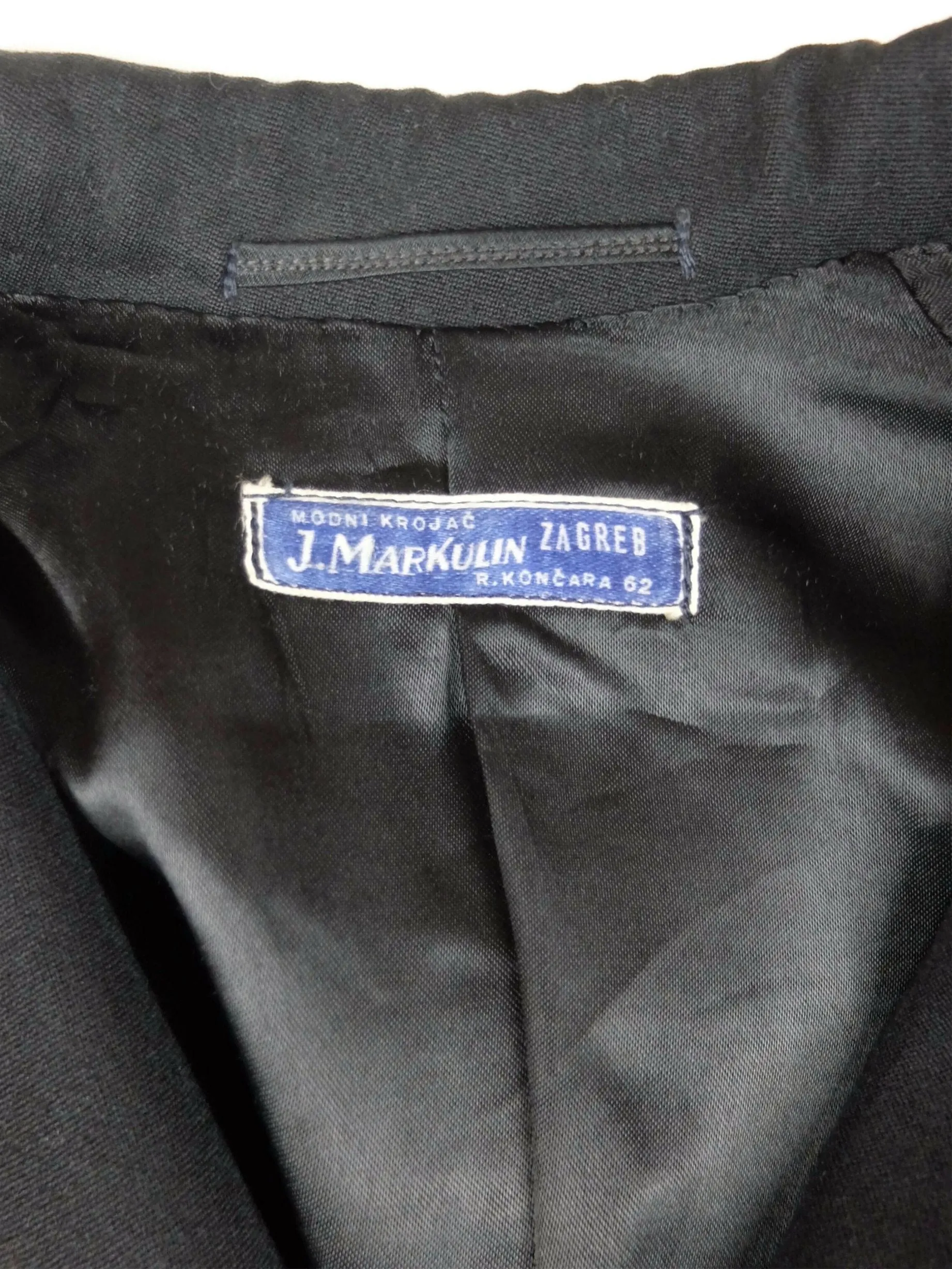 Vintage 60s Mod Black Basic Collared Button Down Blazer Jacket with Padded Shoulders